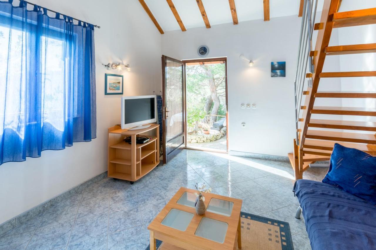Vacation House Milka Milna  Esterno foto
