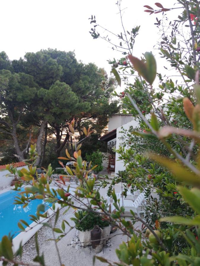 Vacation House Milka Milna  Esterno foto